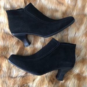 La CANADIENNE Ankle Boots